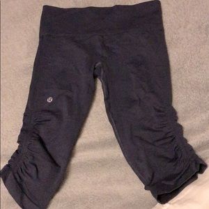 Lululemon size 7 Capri